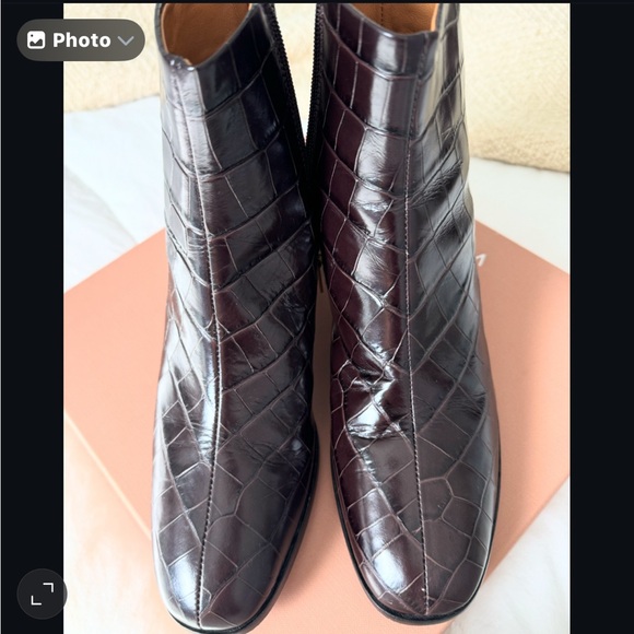 Via Spiga brown booties. Size 8. - Picture 1 of 9